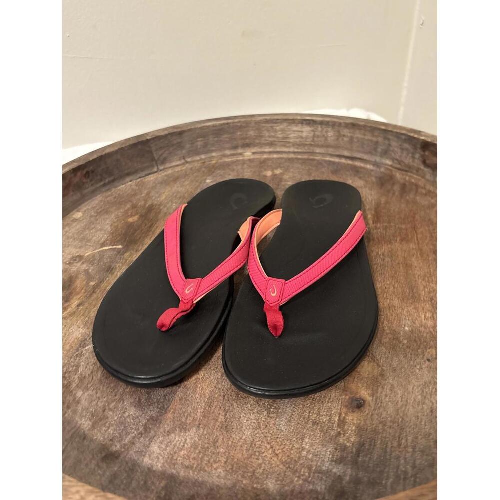 Olukai Women's Black/Red Thong Sandal Size 7 Brand New - Picture 4 of 5